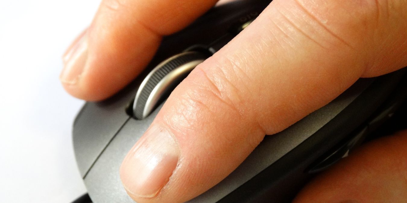 Il mouse continua a bloccarsi in Windows Fi