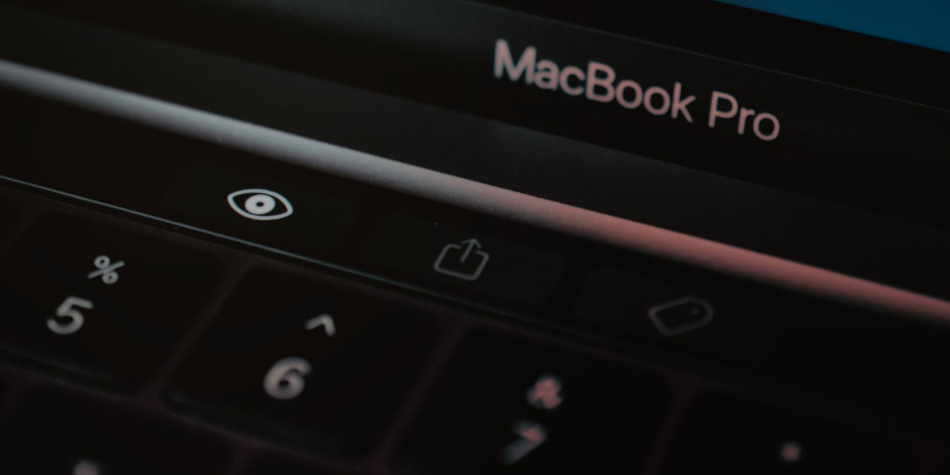 Mte Feat Macbook Pro Touch Bar