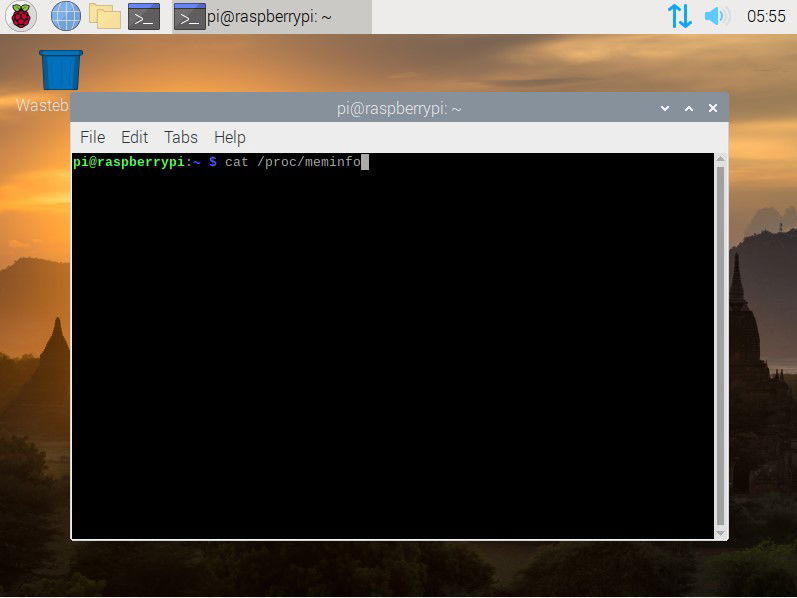 Screenshot des Raspberry Pi-Desktops, der ein Terminalfenster zeigt