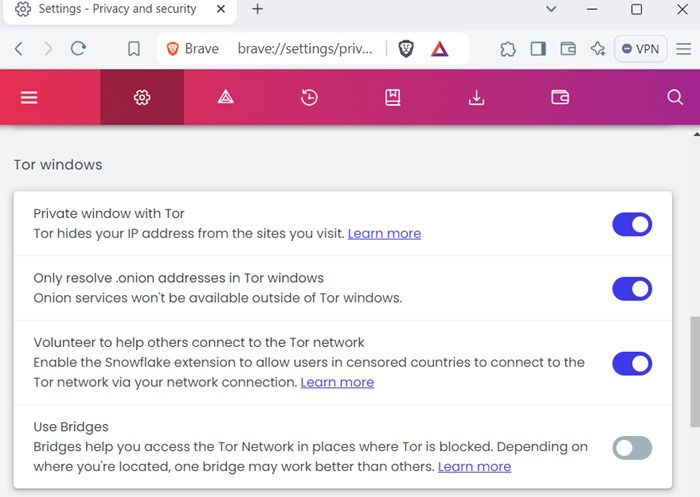 Paramètres des fenêtres Tor activés sur le navigateur Brave sur un appareil Windows.